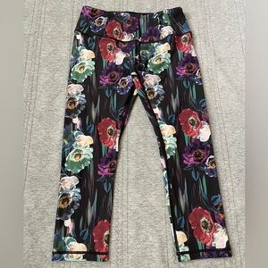 Calia by Carrie Underwood - Floral Print Cropped Leggings - Small - EUC